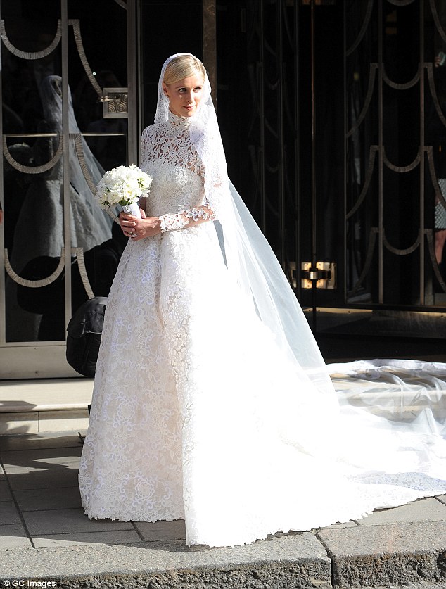 What does a 100 000 wedding dress look like Easy Weddings