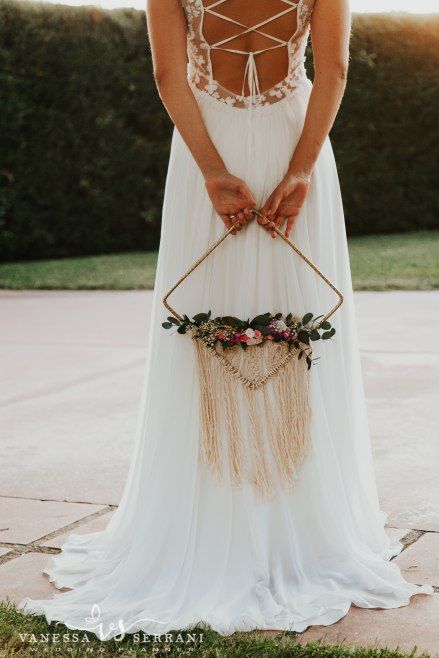 non-traditional wedding bouquets