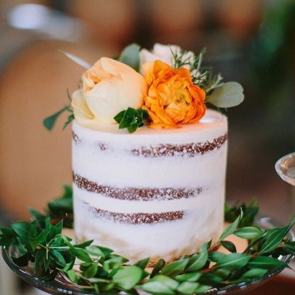 Old Style Classic Wedding Cake — Skazka Cakes