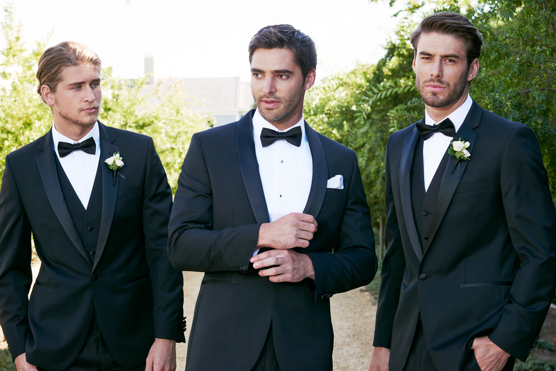 What does formal outlet attire mean for wedding