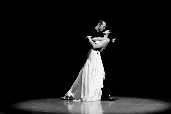 Ten top tips for a fabulous first dance Image: Vinicius Matos (La Foto)