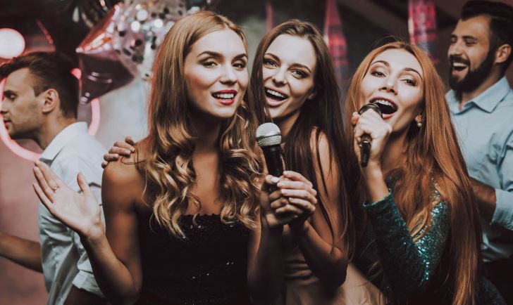 Hens night ideas for every month of the year | Easy Weddings