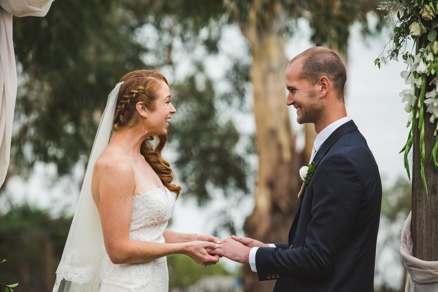 HOW TO WRITE UNFORGETTABLE WEDDING VOWS