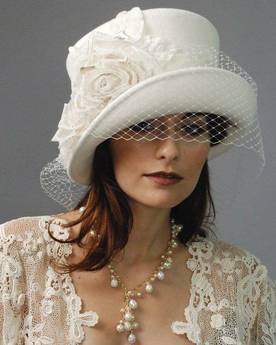 bridal hat on your wedding 