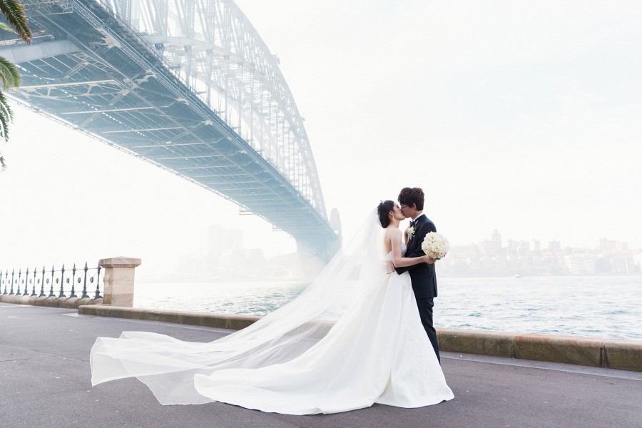 8 gorgeous Sydney Harbour weddings Sandra and David chose Sydney Harbour to show off their city to international guests. Image: