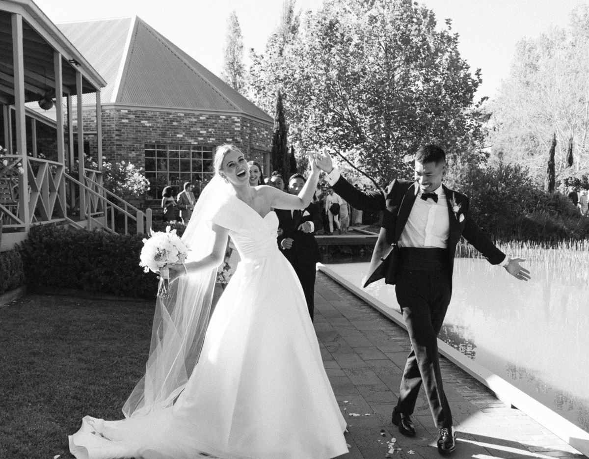 All your wedding photography questions answered Veri Photography Wedding Photographers Sydney