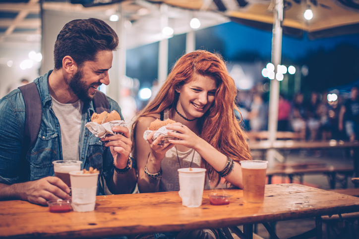 10 Fun Date Night Ideas To Kick The Post-Wedding Blues date night ideas