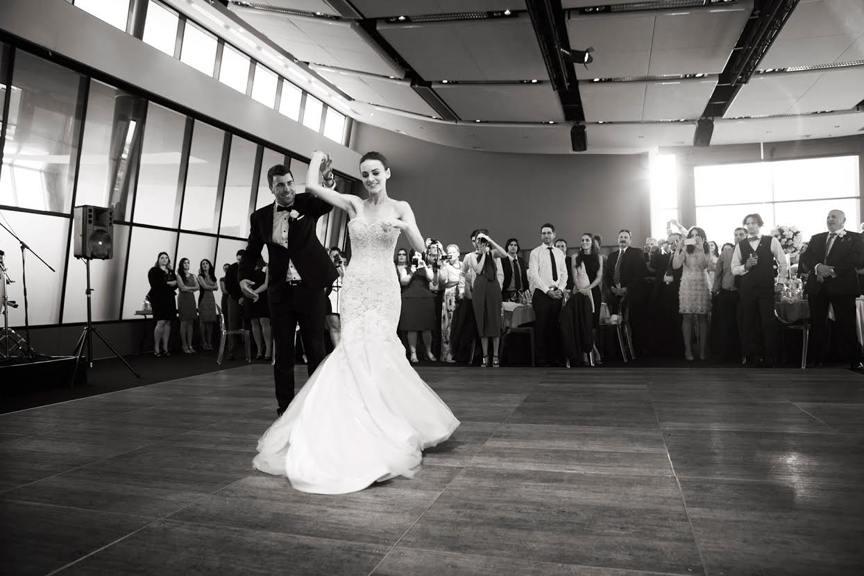 Ten top tips for a fabulous first dance how to pull off your wedding first dance without nerves