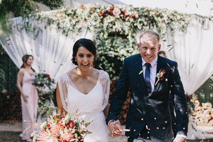 Currently trending: Oversized bouquets we adore oversized bouquets