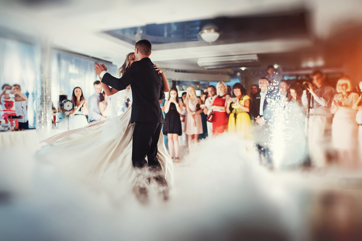 What makes a great wedding DJ wedding dj