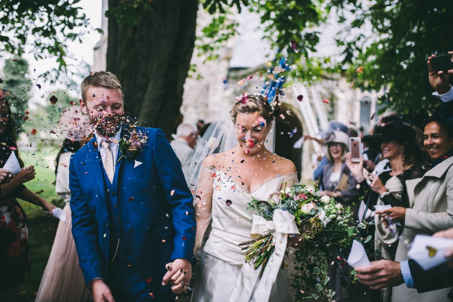 What's the average cost of wedding invitations? wedding invitations