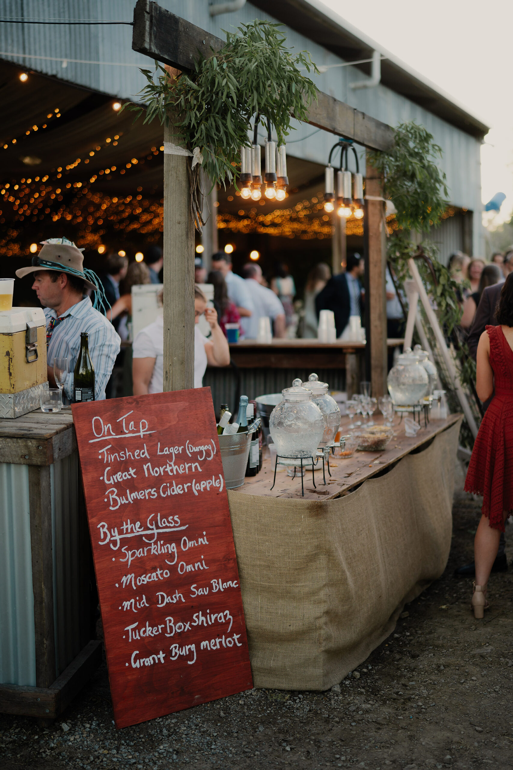 Ashleigh Adam Rustic Country Wedding Ben Howland SBS 051 scaled