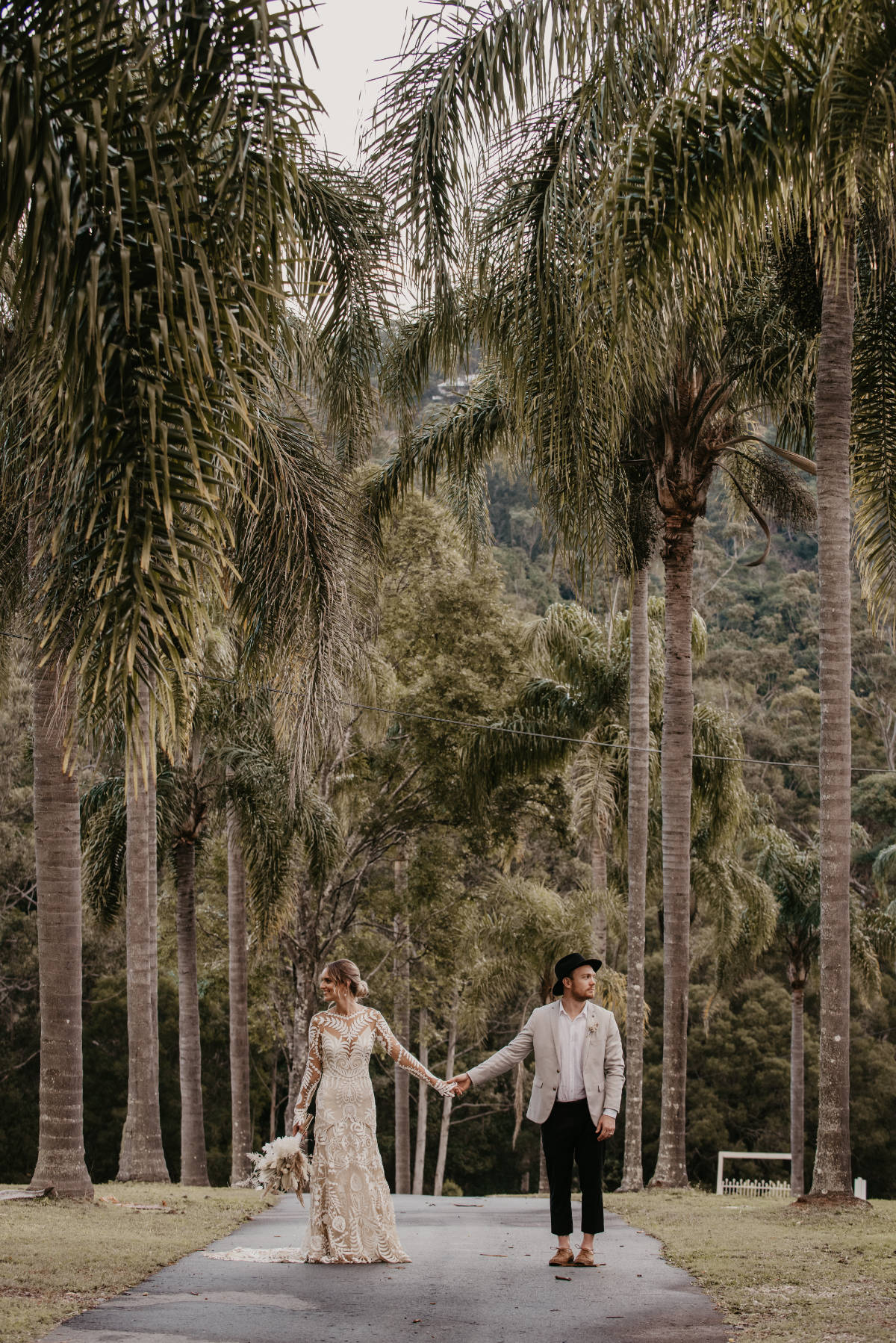 Austinvilla Estate Gold Coast wedding for Gabie and Scott by Commonstudios Photography. Boho rustic wedding QLD.