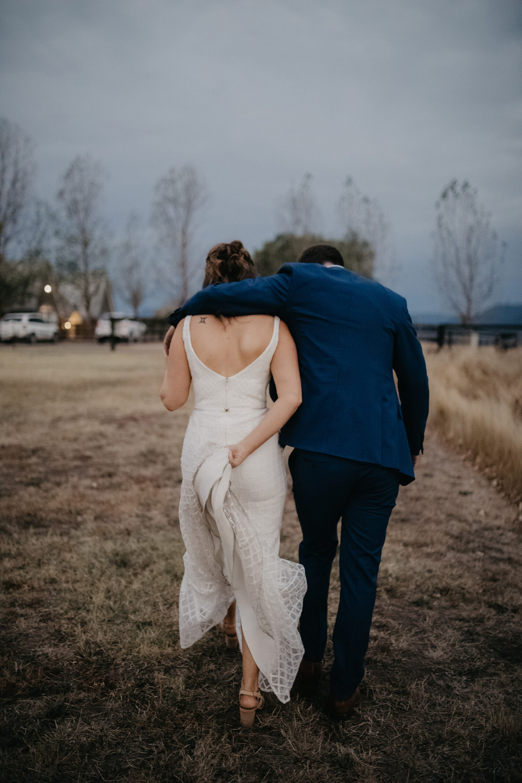 Bec Josh Modern Rustic Wedding Glass Slipper Photography SBS 044 scaled