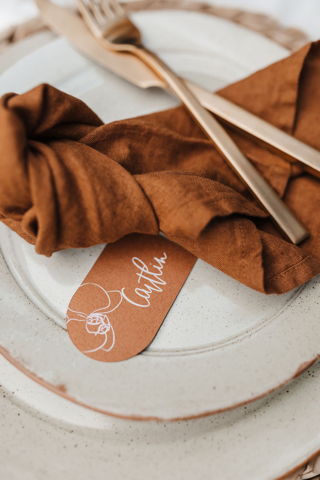 Rustic boho festival wedding inspiration at Log Cabin Ranch, Dandenong Ranges. Produced by Wild Heart Events, photographed by My Scandi Style Photography.