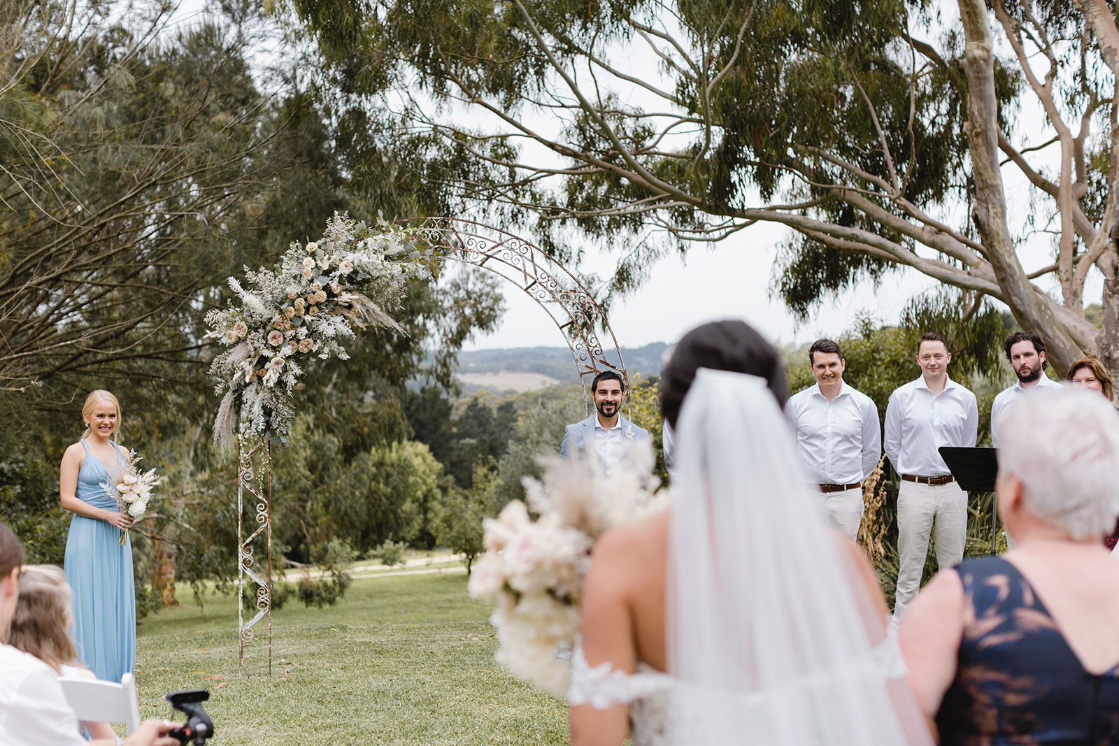 Romantic vintage wedding at Butterfly Red Hill for Evelin and Christian. Photos by Desfura Weddings.