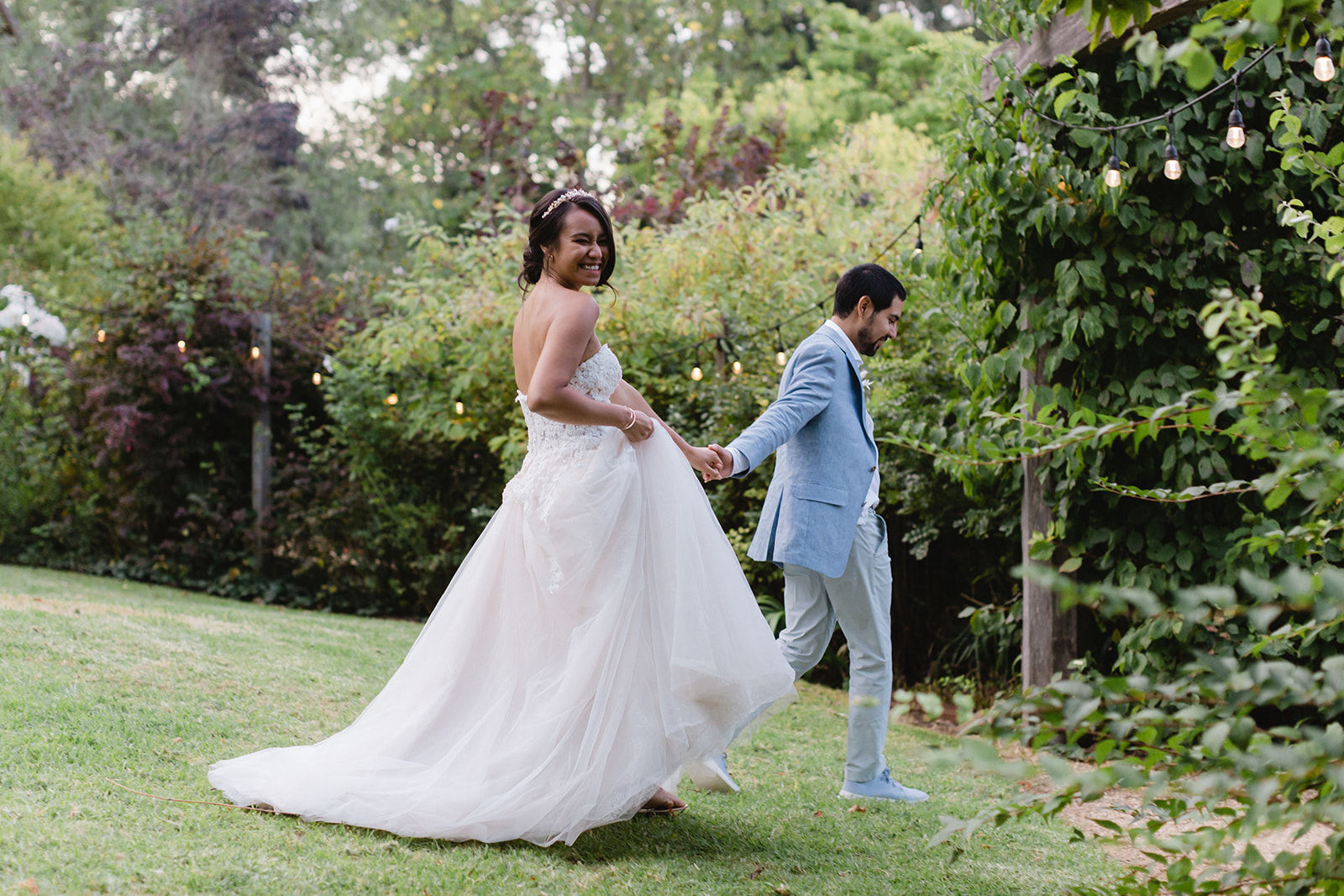 Romantic vintage wedding at Butterfly Red Hill for Evelin and Christian. Photos by Desfura Weddings.