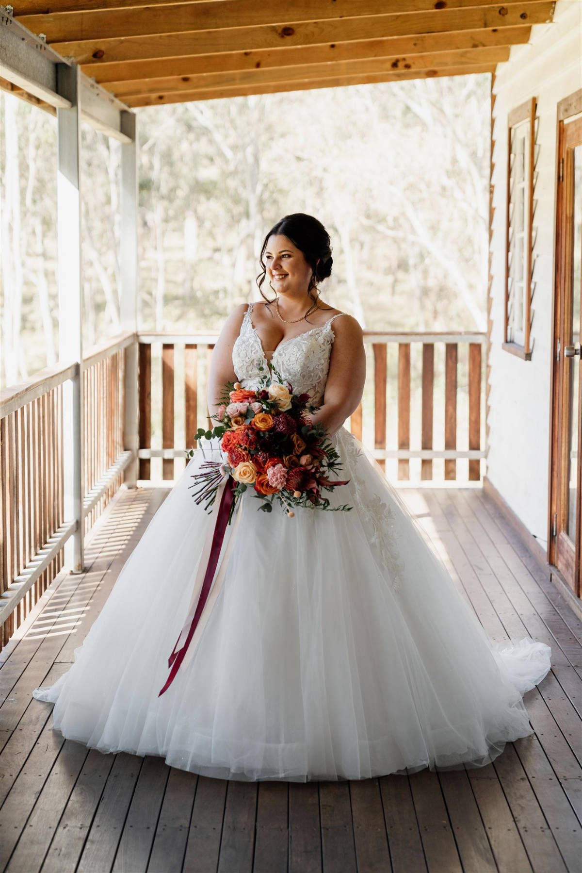 Modern rustic style at Tenayah and Josh's Gordon Country wedding in QLD, photographed by Sam Wyper Photography.