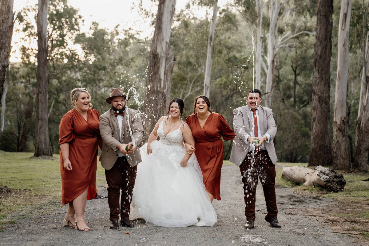 Modern rustic style at Tenayah and Josh's Gordon Country wedding in QLD, photographed by Sam Wyper Photography.