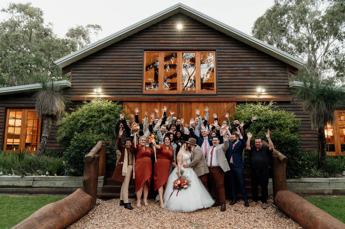 Modern rustic style at Tenayah and Josh's Gordon Country wedding in QLD, photographed by Sam Wyper Photography.