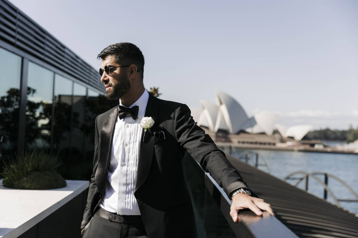 Luxury wedding at Hyatt Regency Sydney for Bianca and Bobby. Photos by Inlighten Photography