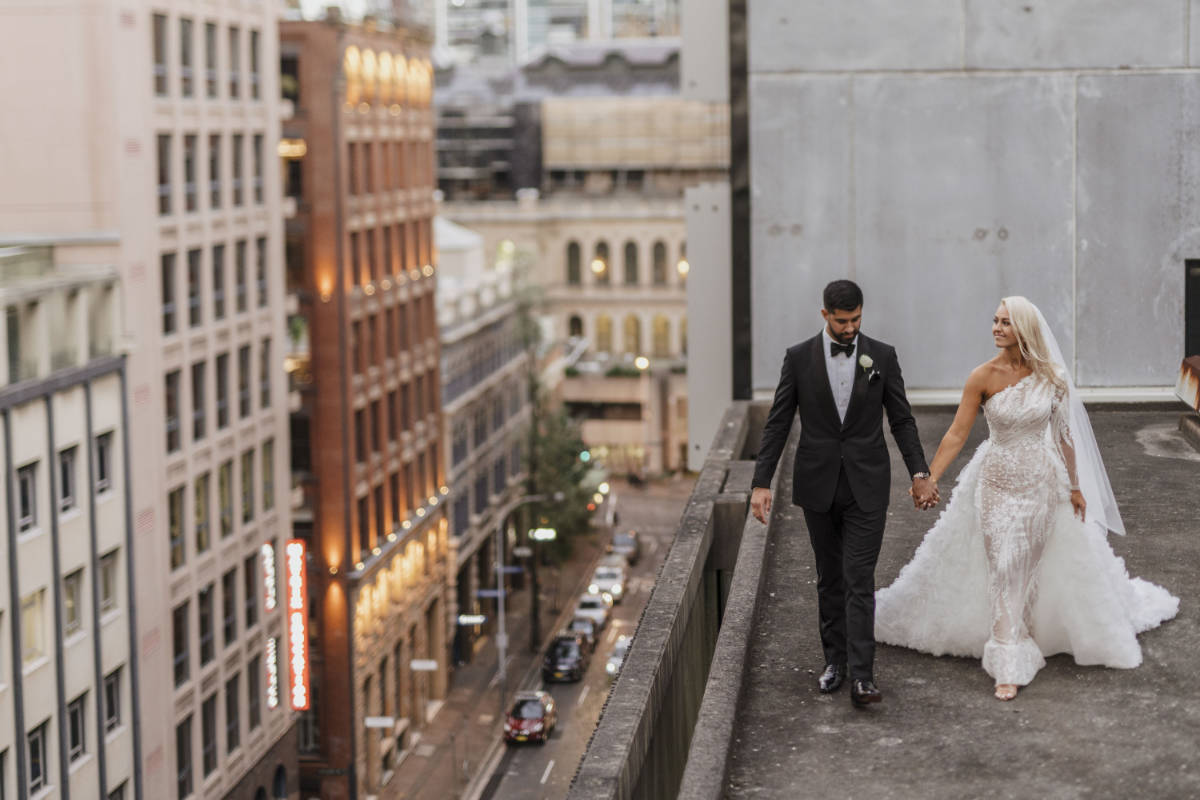 Luxury wedding at Hyatt Regency Sydney for Bianca and Bobby. Photos by Inlighten Photography