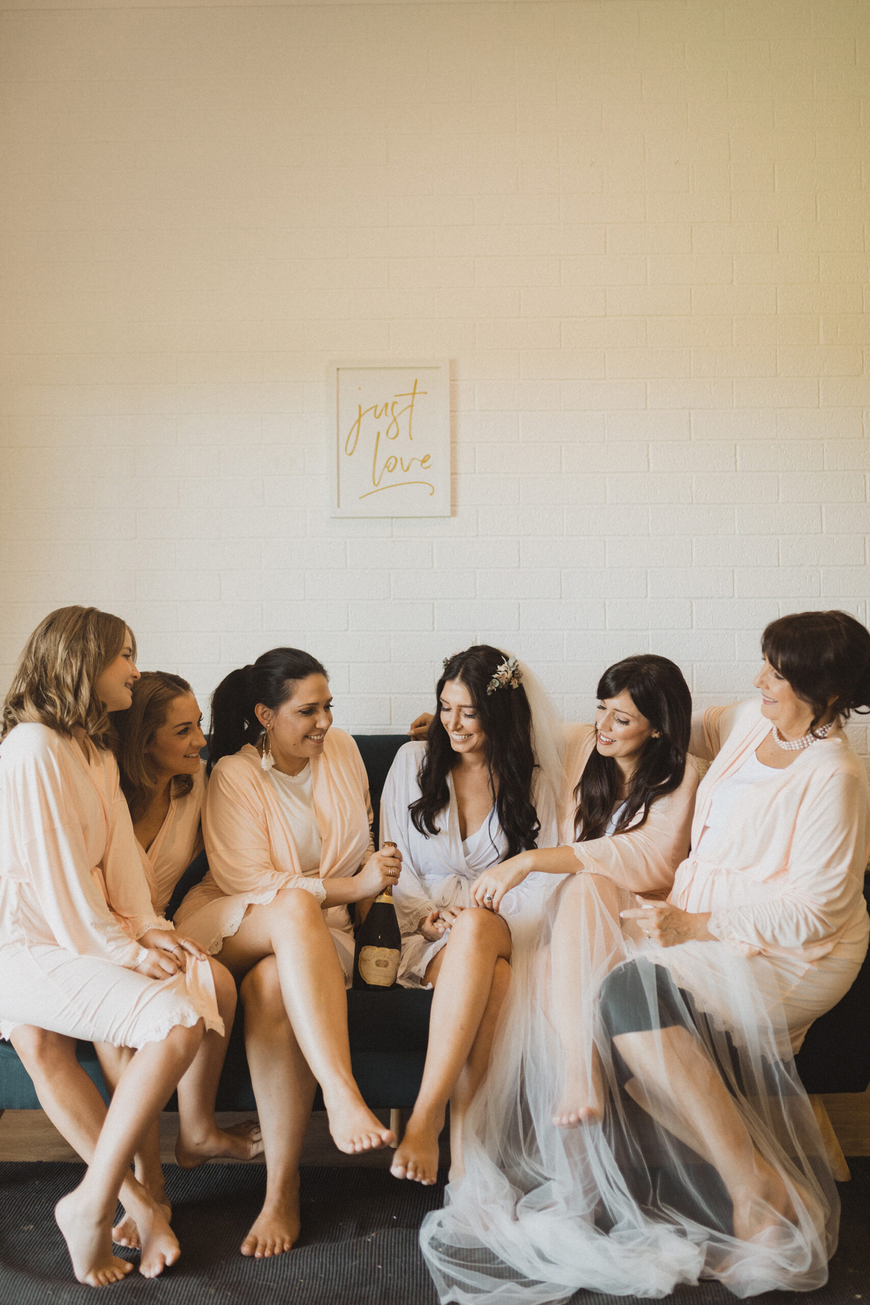 Jessica Todd Bohemian Wedding Liv Hettinga Photography SBS 005 scaled