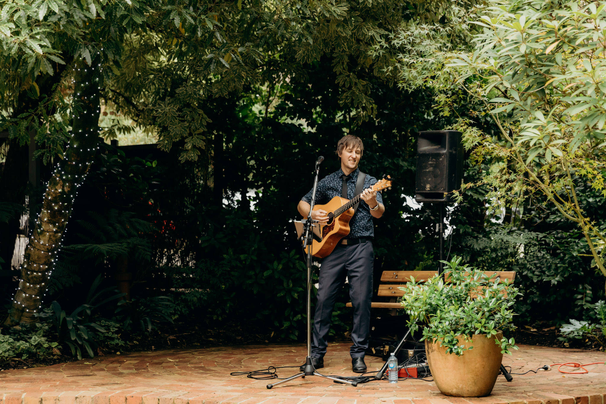 Lyrebird Falls Dandenong Ranges Wedding, classic and romantic, for Grace & Mike. Photos by T-One Image