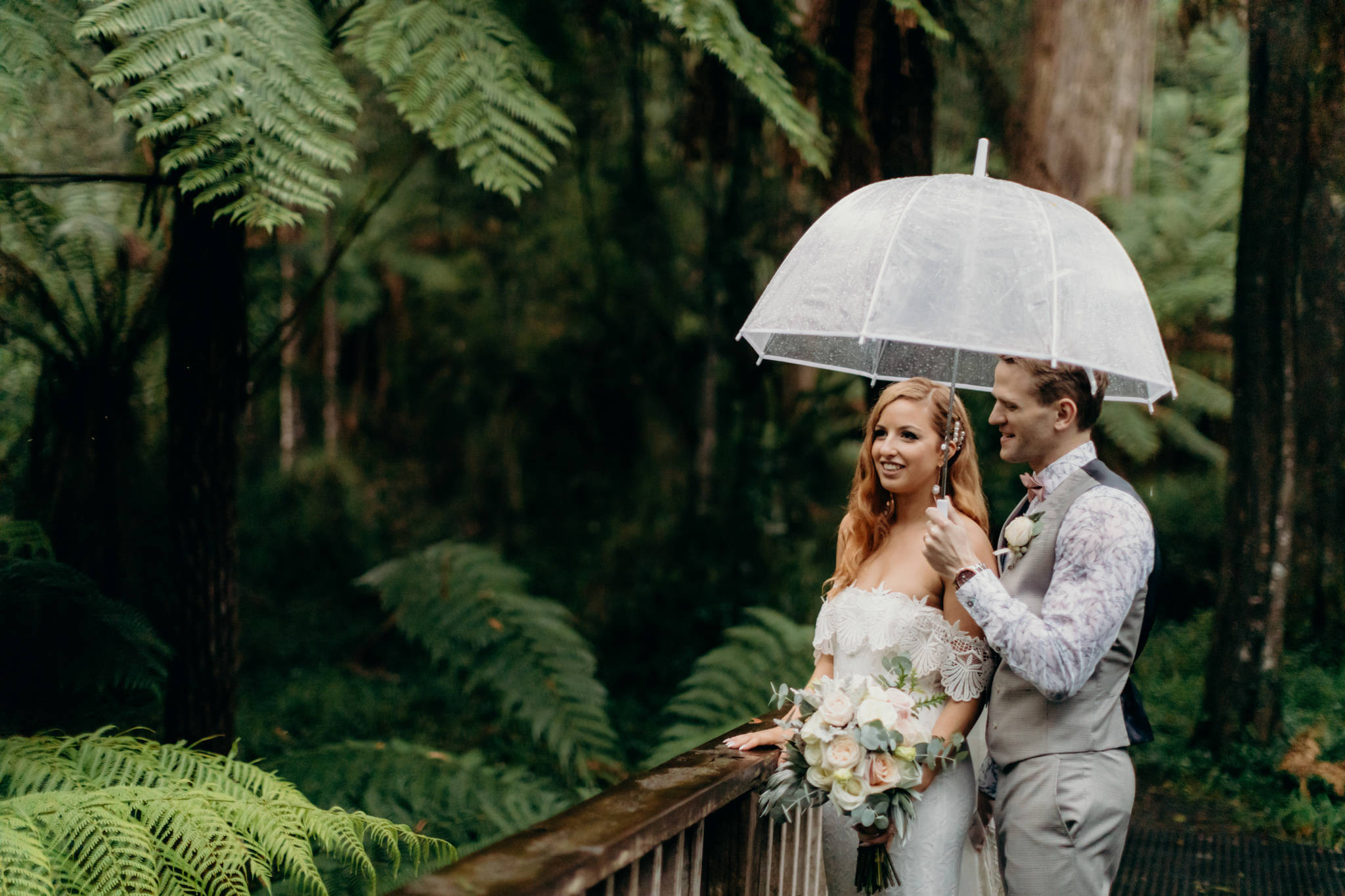 Lyrebird Falls Dandenong Ranges Wedding, classic and romantic, for Grace & Mike. Photos by T-One Image