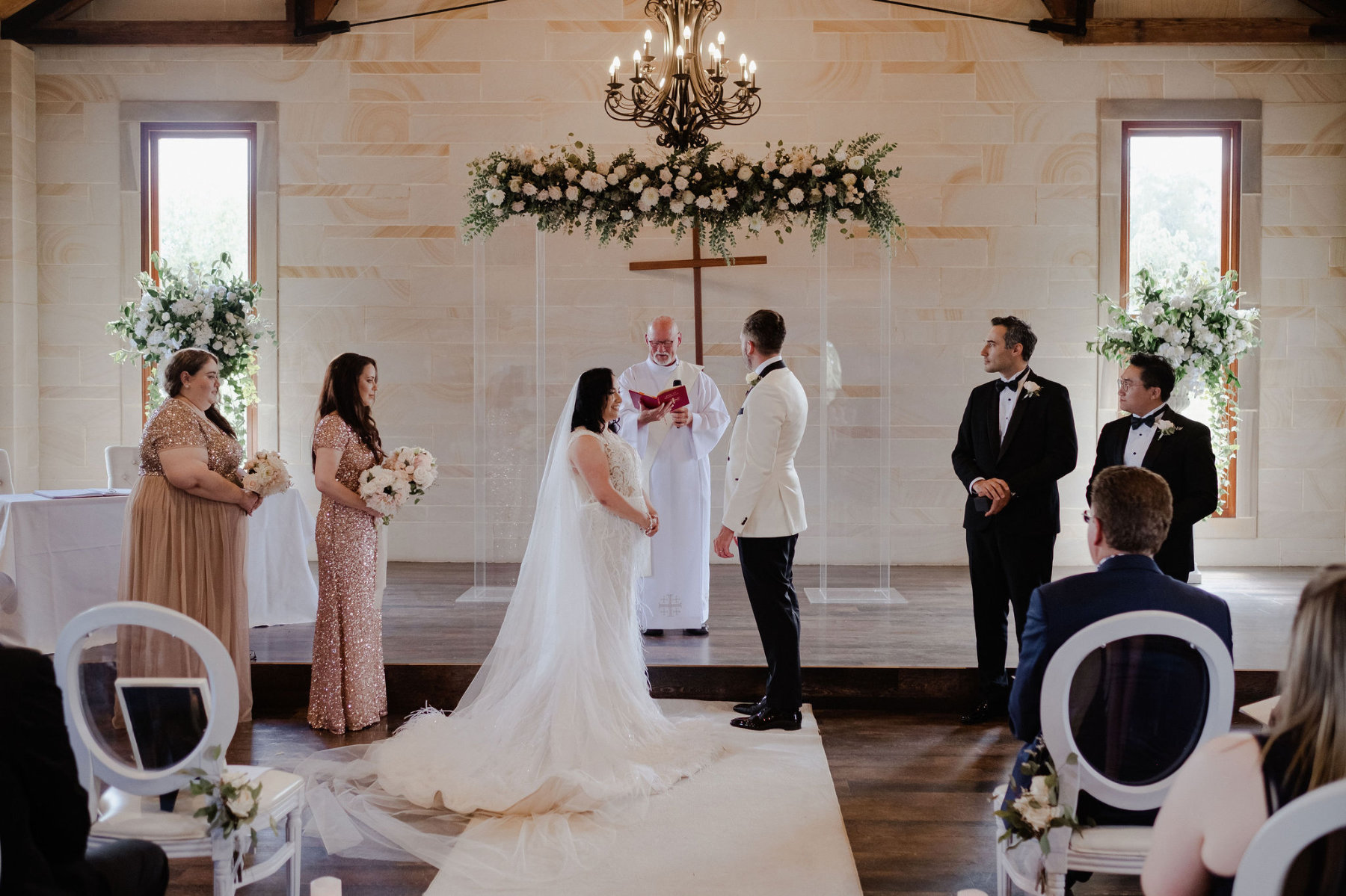 Luxury marquee wedding for Vanessa and Joe at Peterson House Hunter Valley. Planned and styled by Hunter Events NSW. Photographed by Popcorn Photography