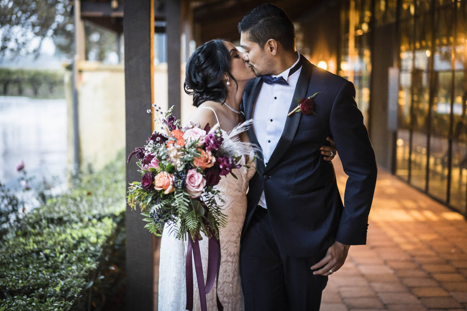 Sandalford Wines wedding in Perth Swan Valley for Niya and Aaron. Photos by Paul Winzar Photography