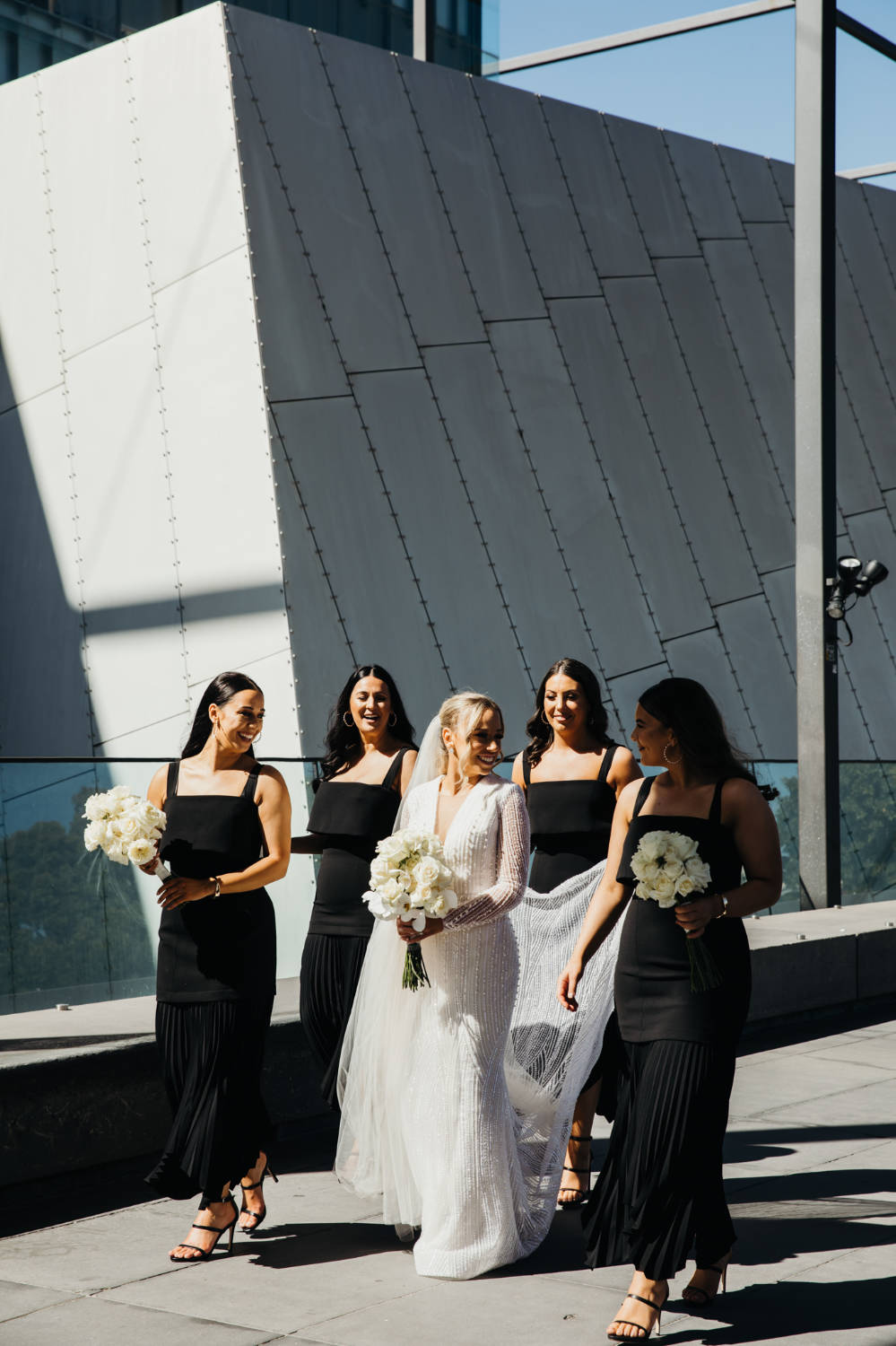 Modern elegant wedding at The Park Albert Park. Photos by T-One Image. Matara and Gavin.