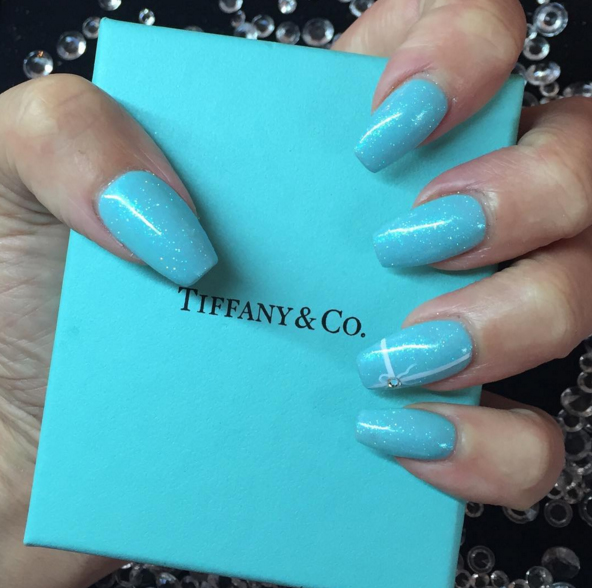 Nailed it: spectacular manicures for your big day Tiffany nails