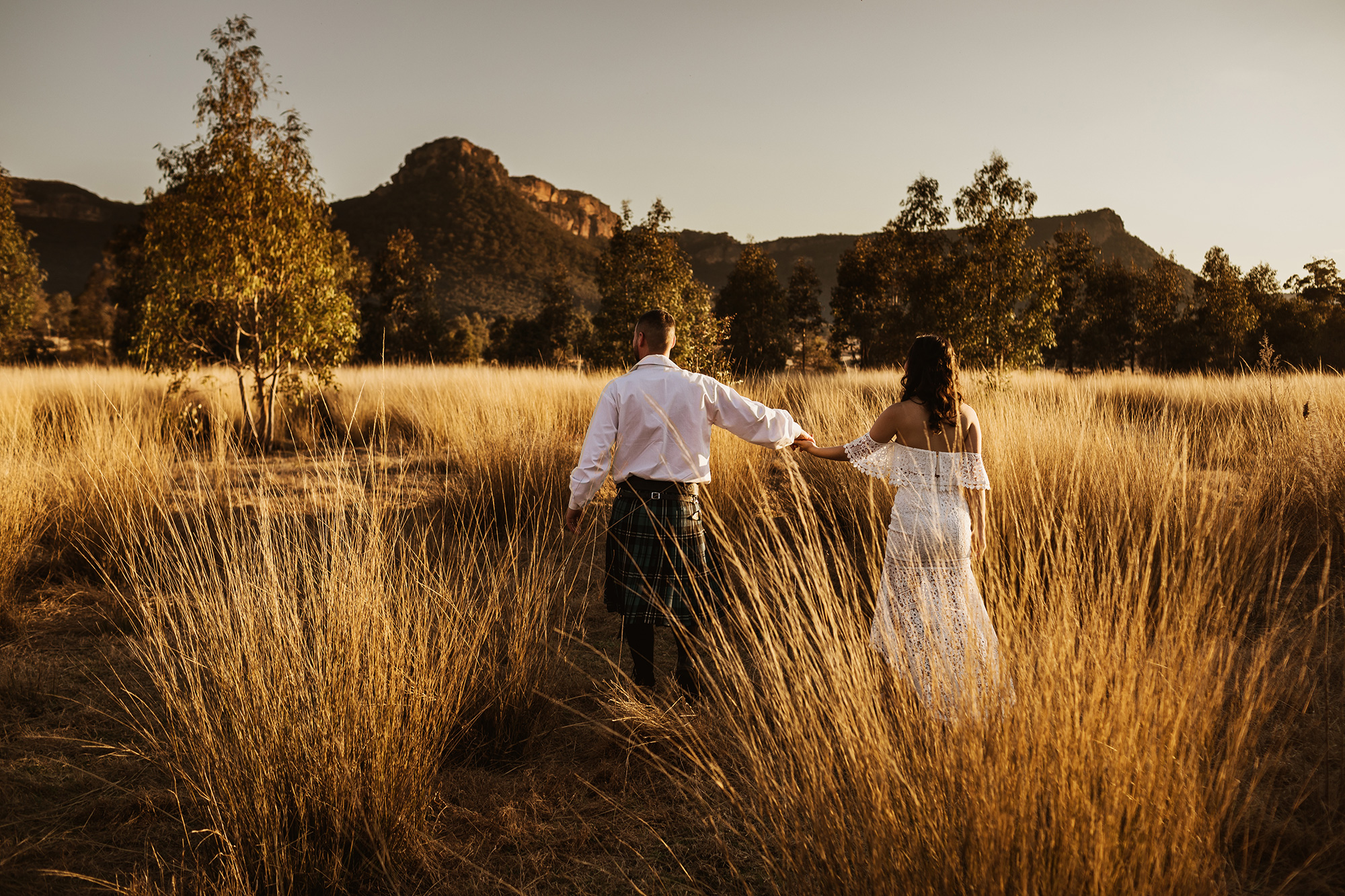 Yvonne Craig Bohemian Wedding Cavanagh Photography FAV 041