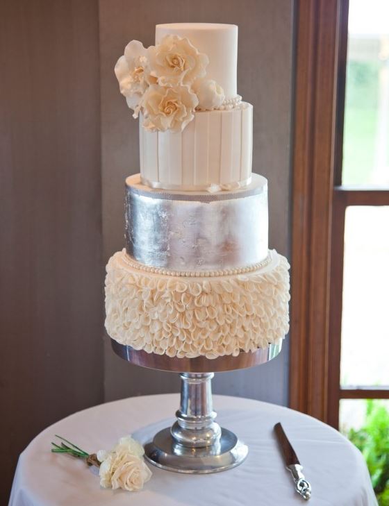 Three Tier Wedding Cakes – The Baking Hive