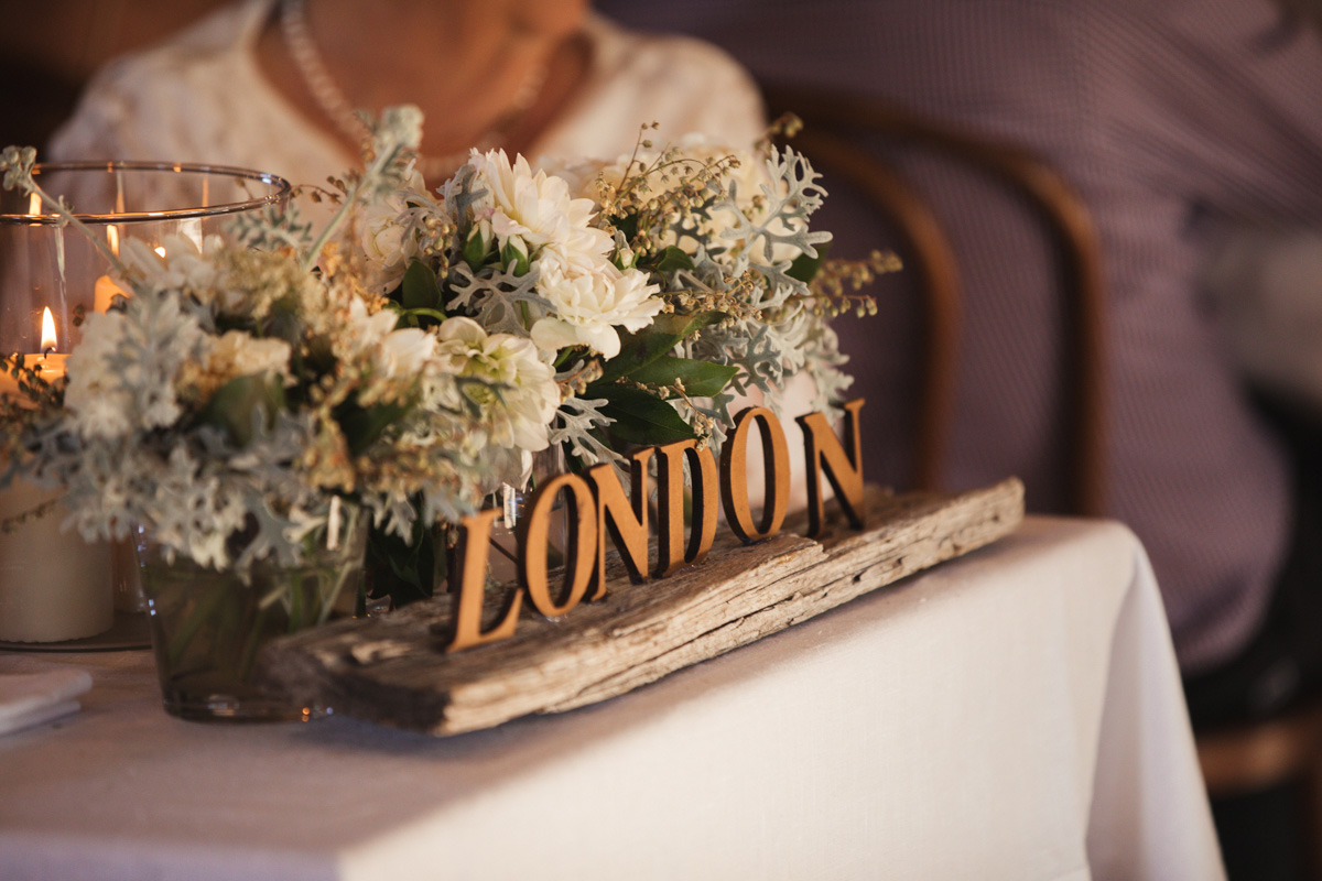 Abby_Toby_Elegant-Country-Wedding_Sarah-Moore-Photography_048