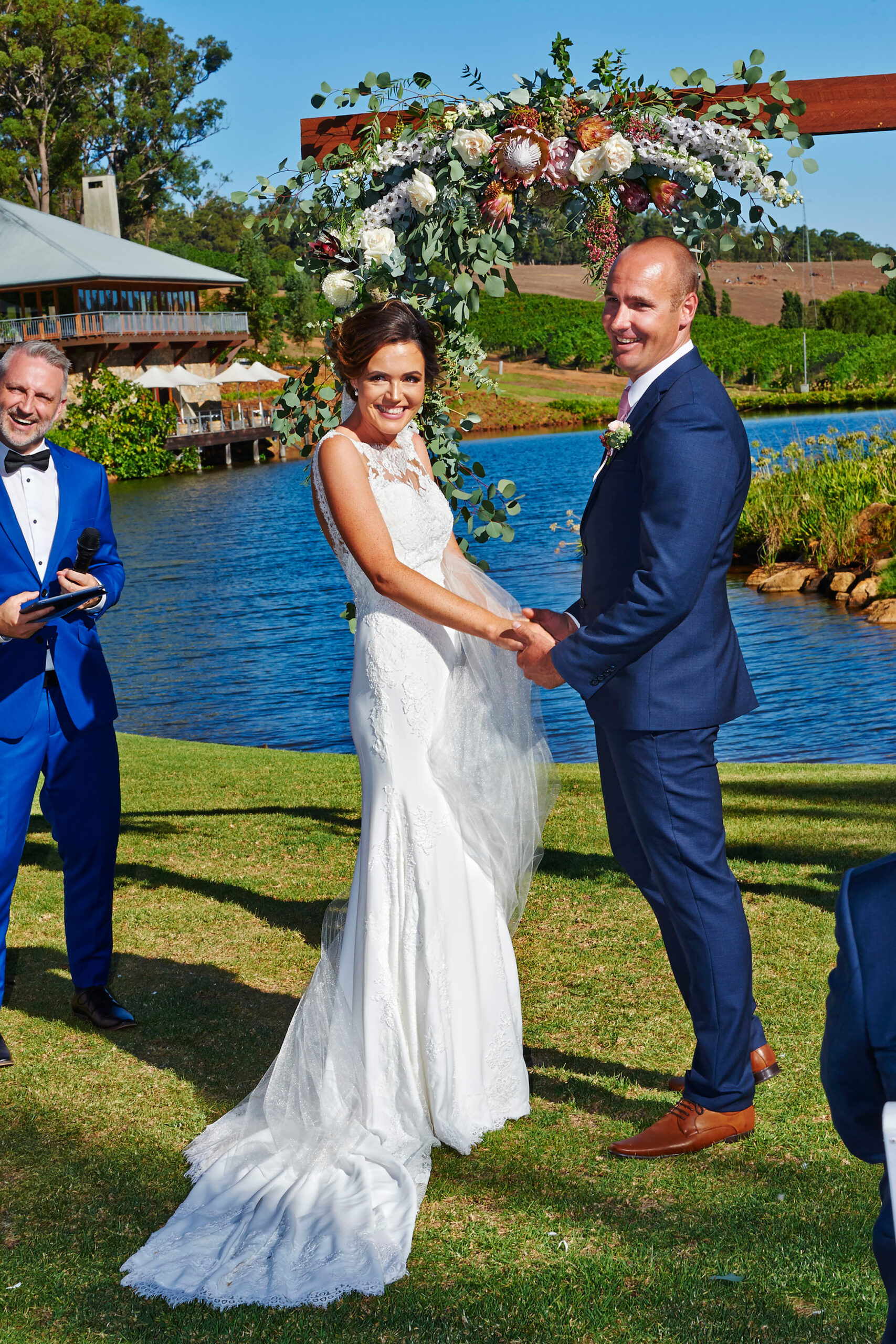 Adelaide_Ben_Rustic-Vineyard-Wedding_Peter-Edwards-Photography_SBS_012