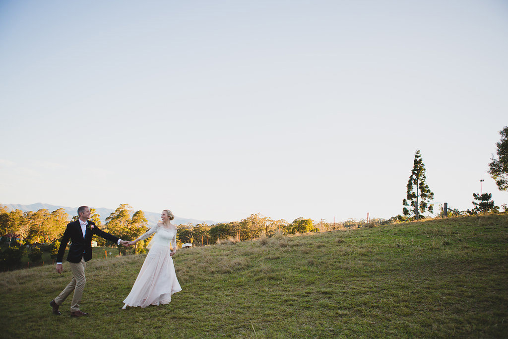 Aimee_Craig_Farm-Wedding_027
