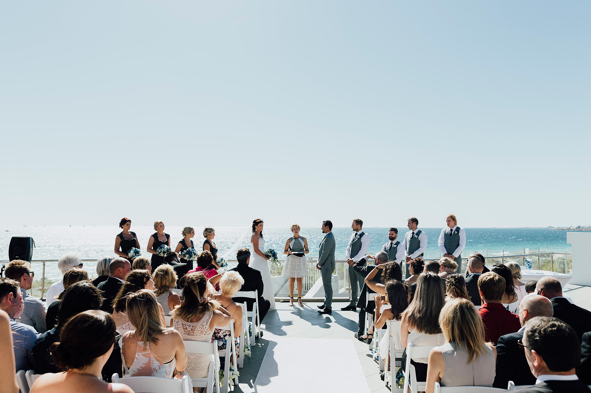 Alisha_Matt_Elegant-Beach-Wedding_012