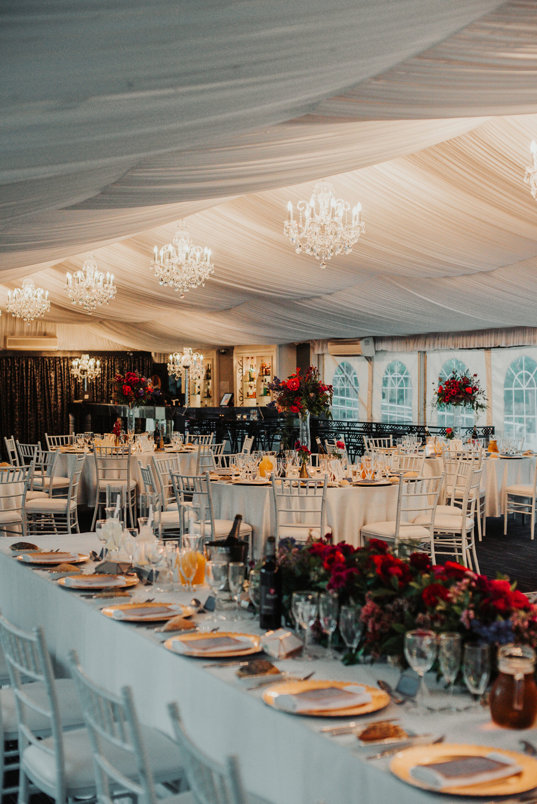 Alison_Eamonn_Elegant-Marquee-Wedding_041