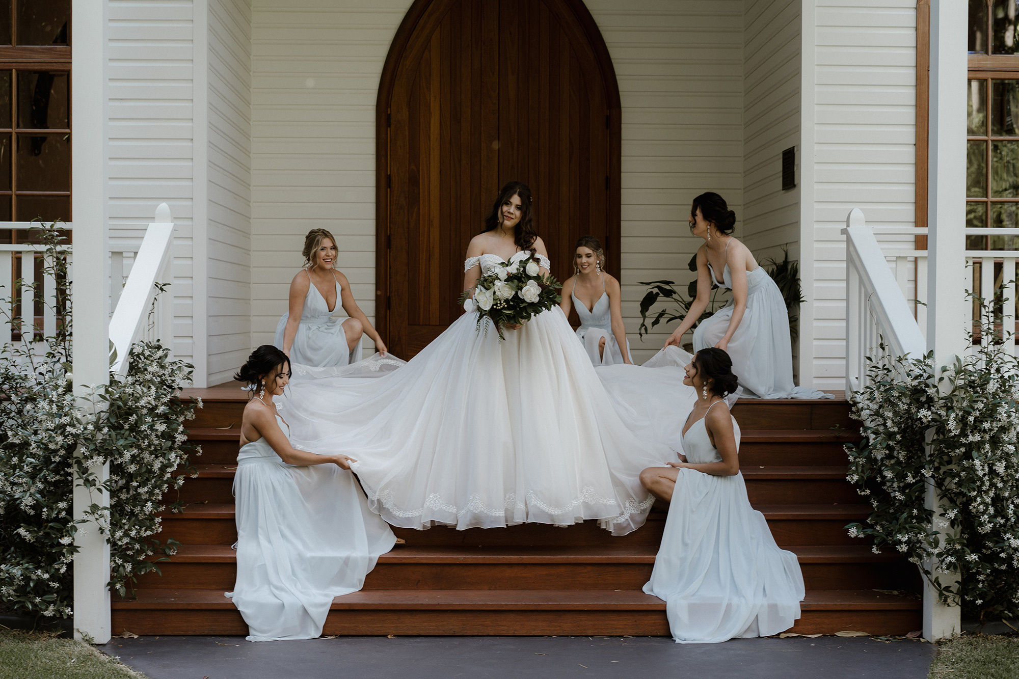 Allara Thomas Modern Wedding Dean Snushall Photography FAV 031