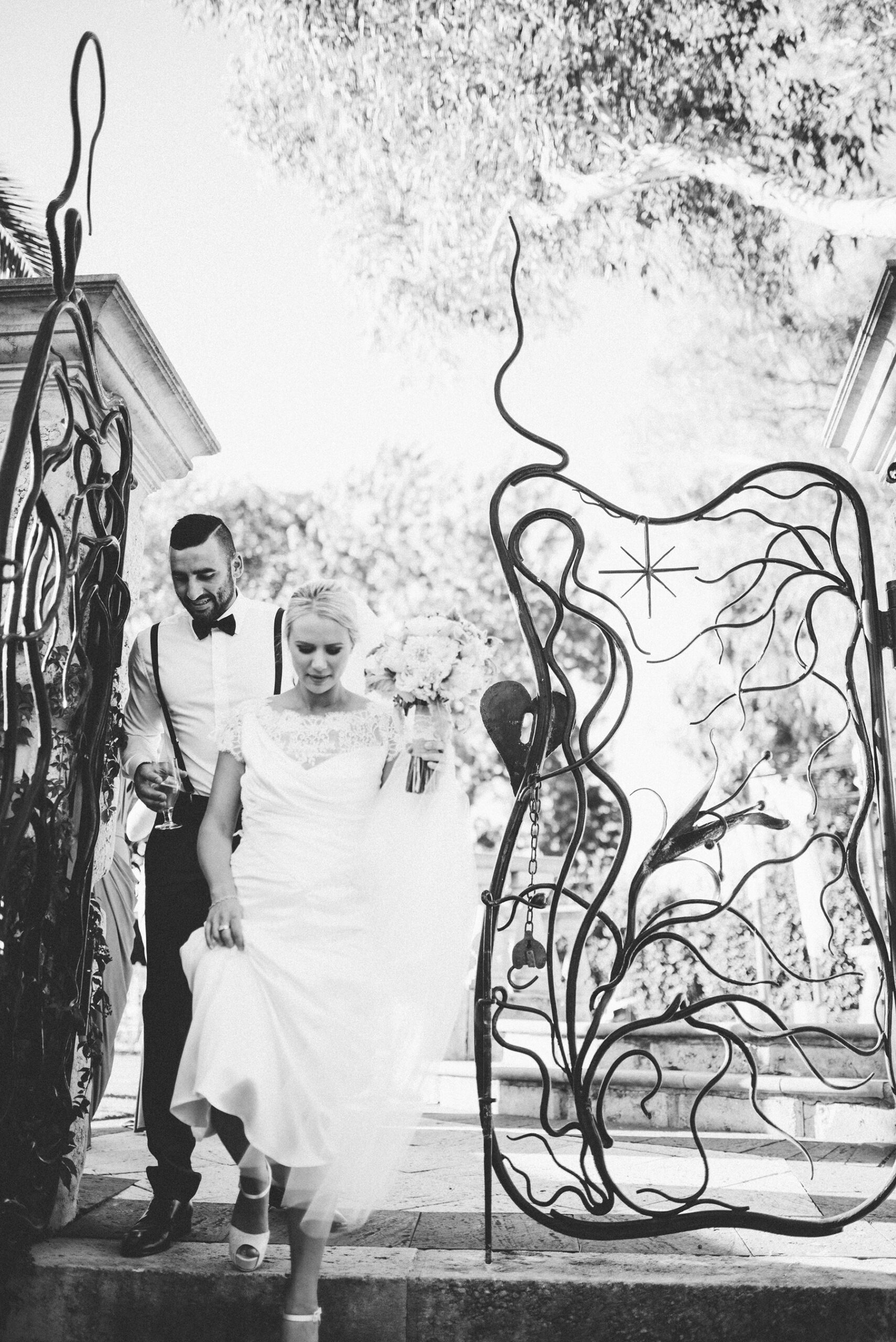 Amanda_Aaron_Modern-Vintage-Wedding_005