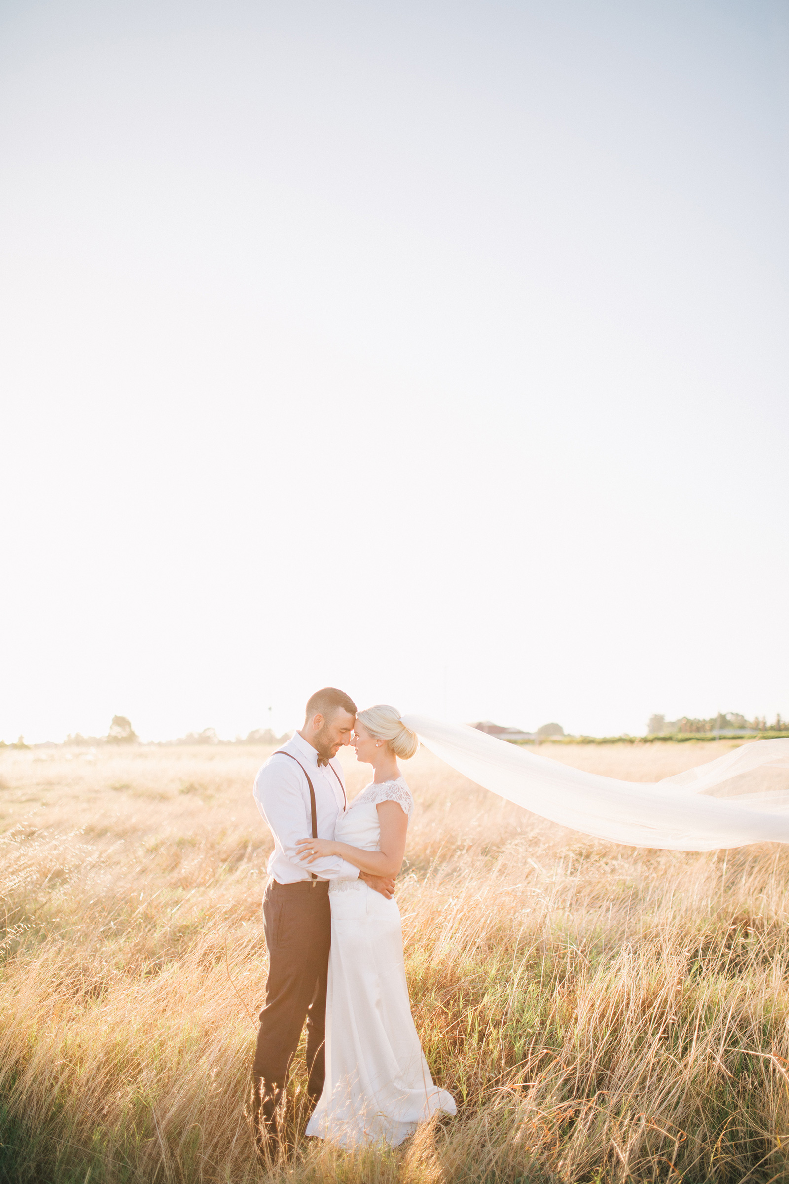 Amanda_Aaron_Modern-Vintage-Wedding_SBS_002