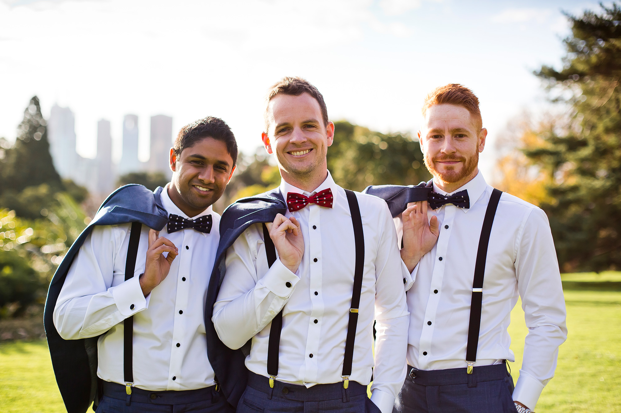 Melburnians Amanda and Ben say 'I do' in gorgeous gallery wedding ...