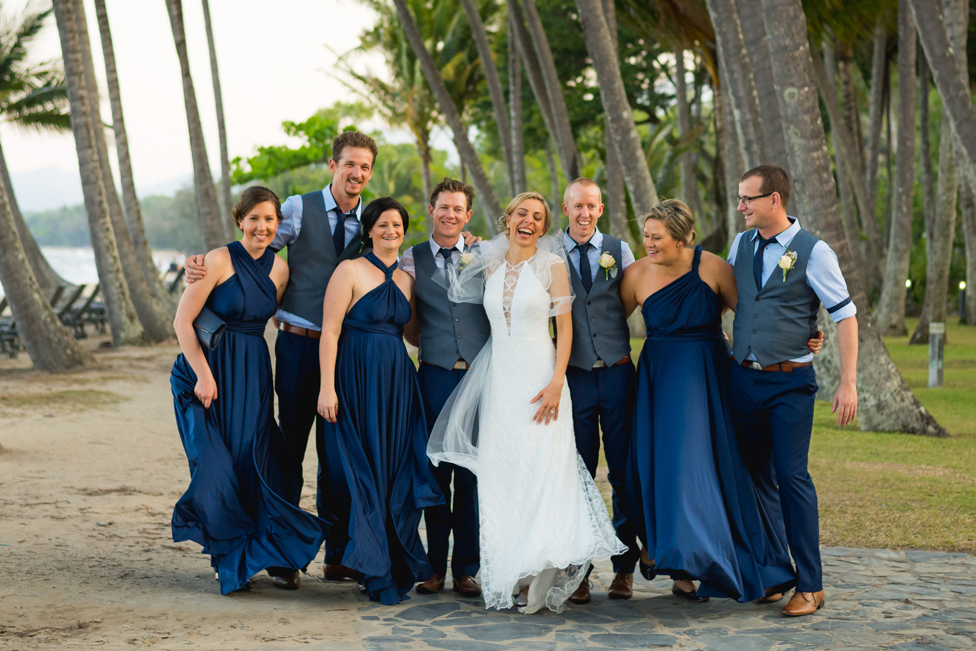 Amanda_Brendan_Modern-Tropical-Wedding_Blue-Sky-Photography_038