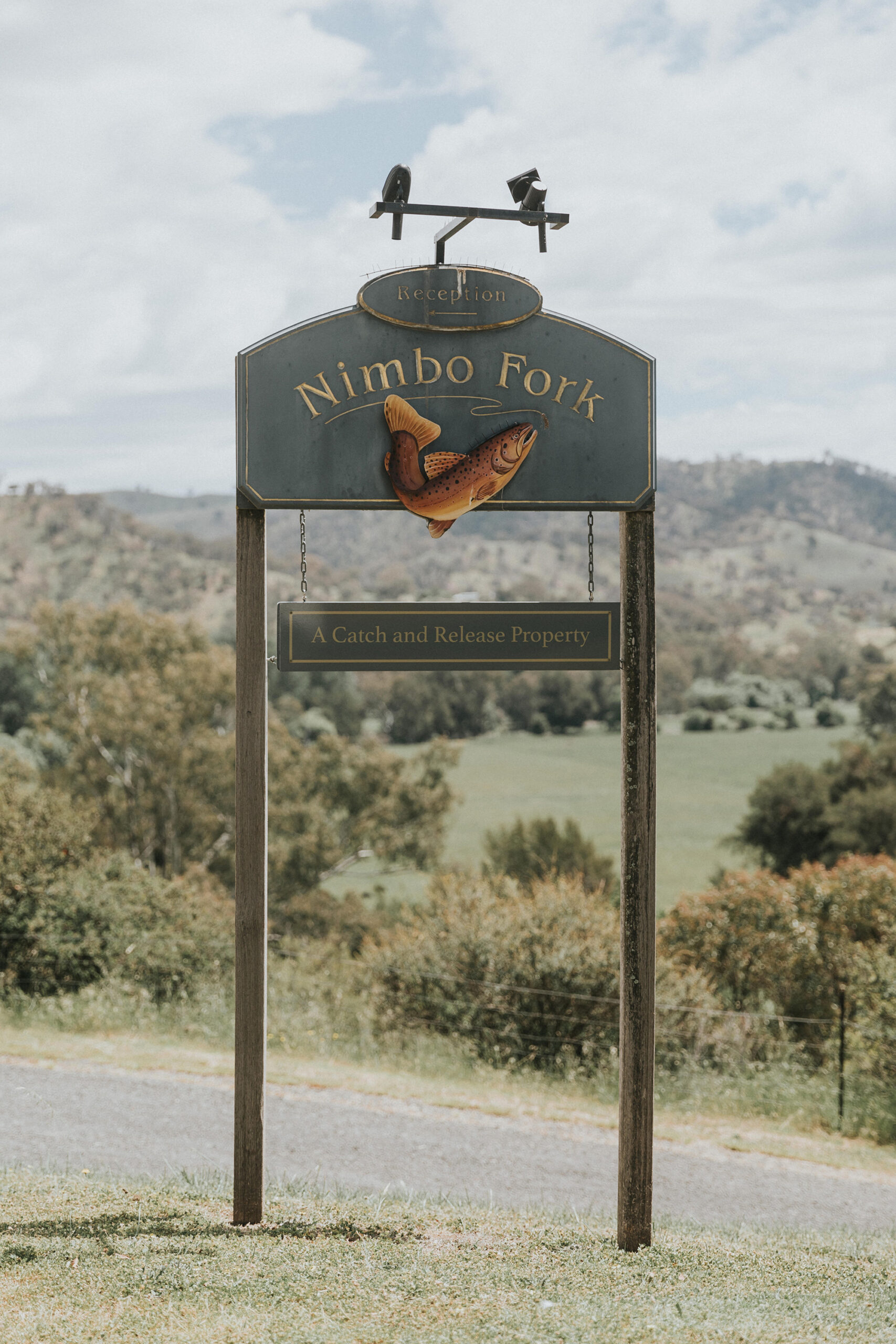 Amanda Charles Australian Country Wedding Jonathan David Photography SBS 003 scaled