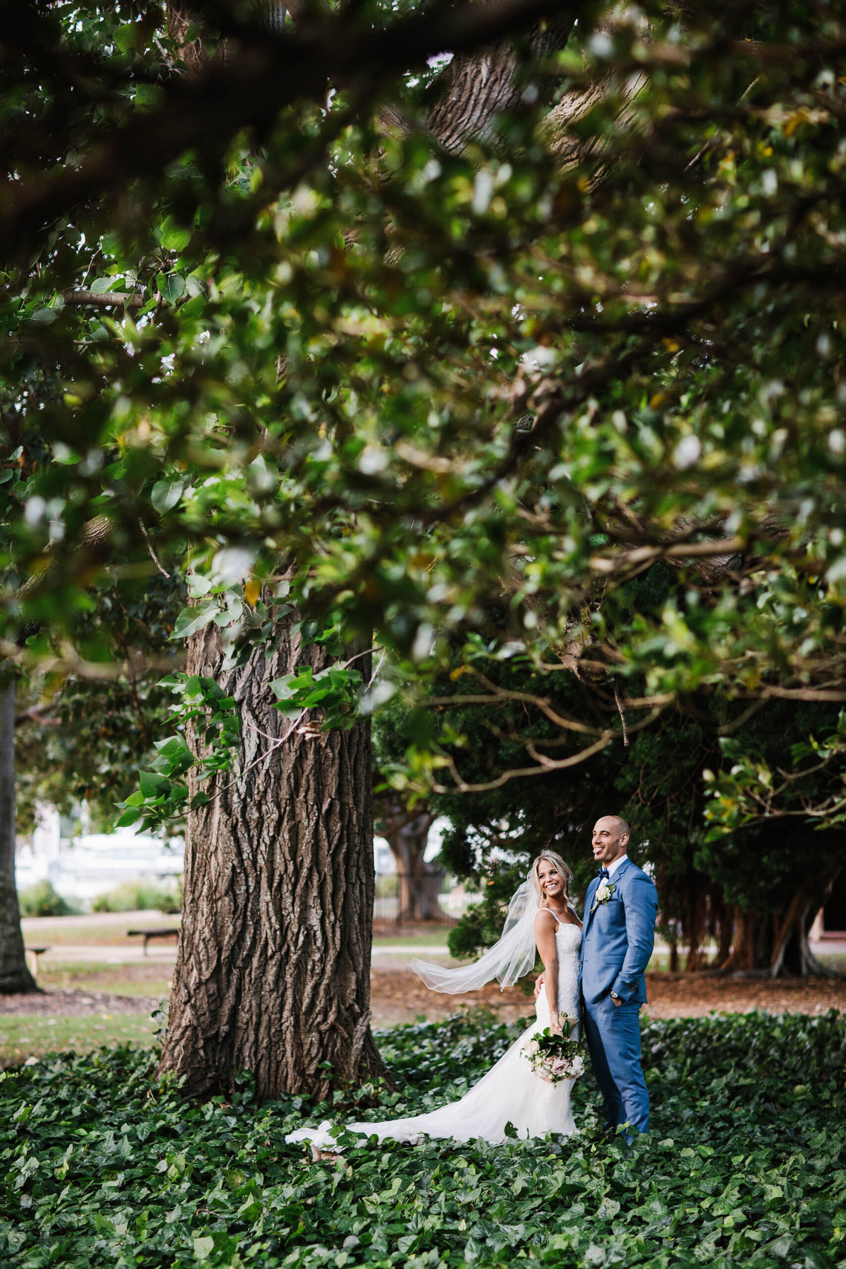 Amy_Alessio_Beachfront-Wedding_037