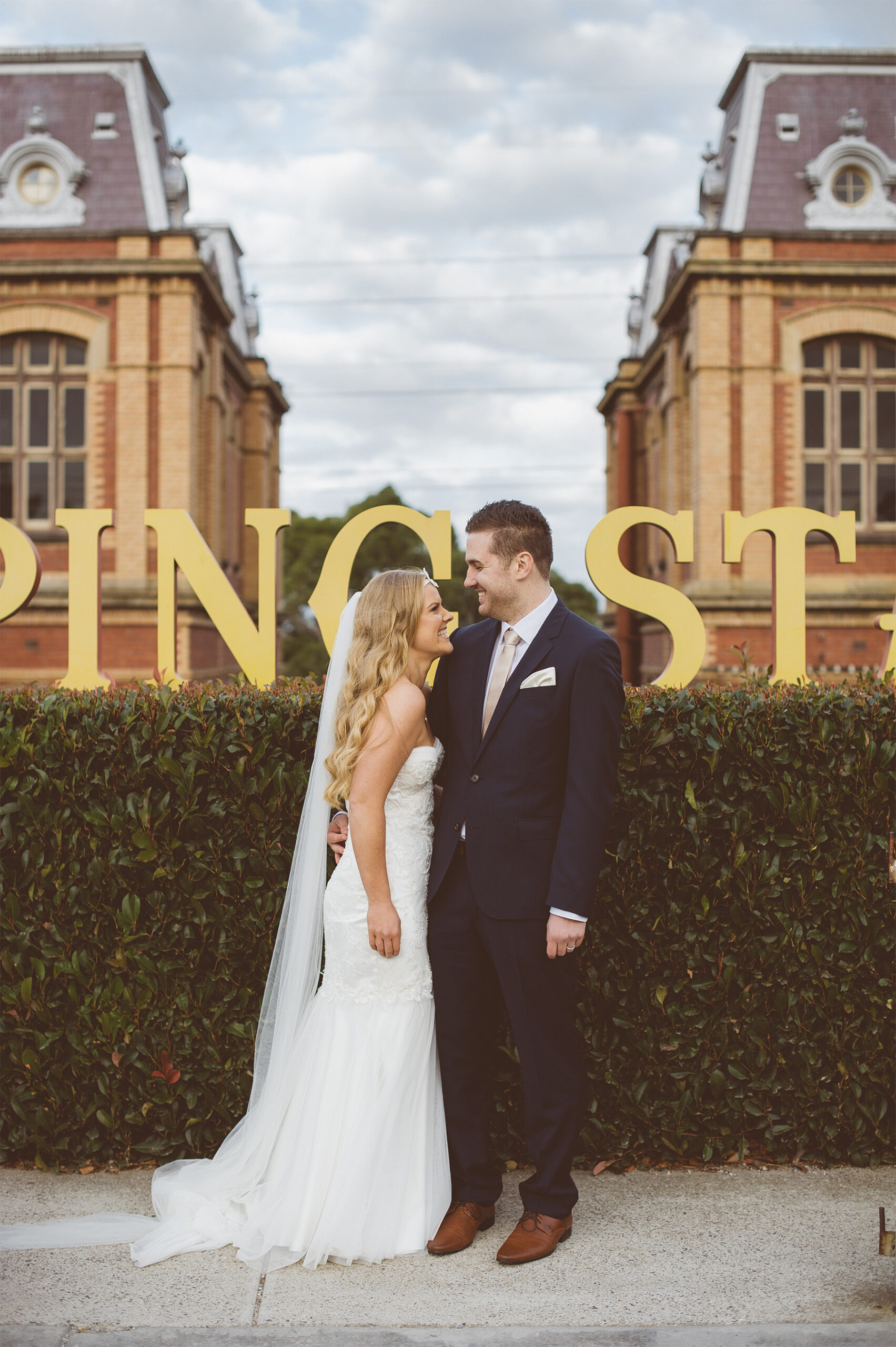 Amy_Heath_Scienceworks-Wedding_SBS_023