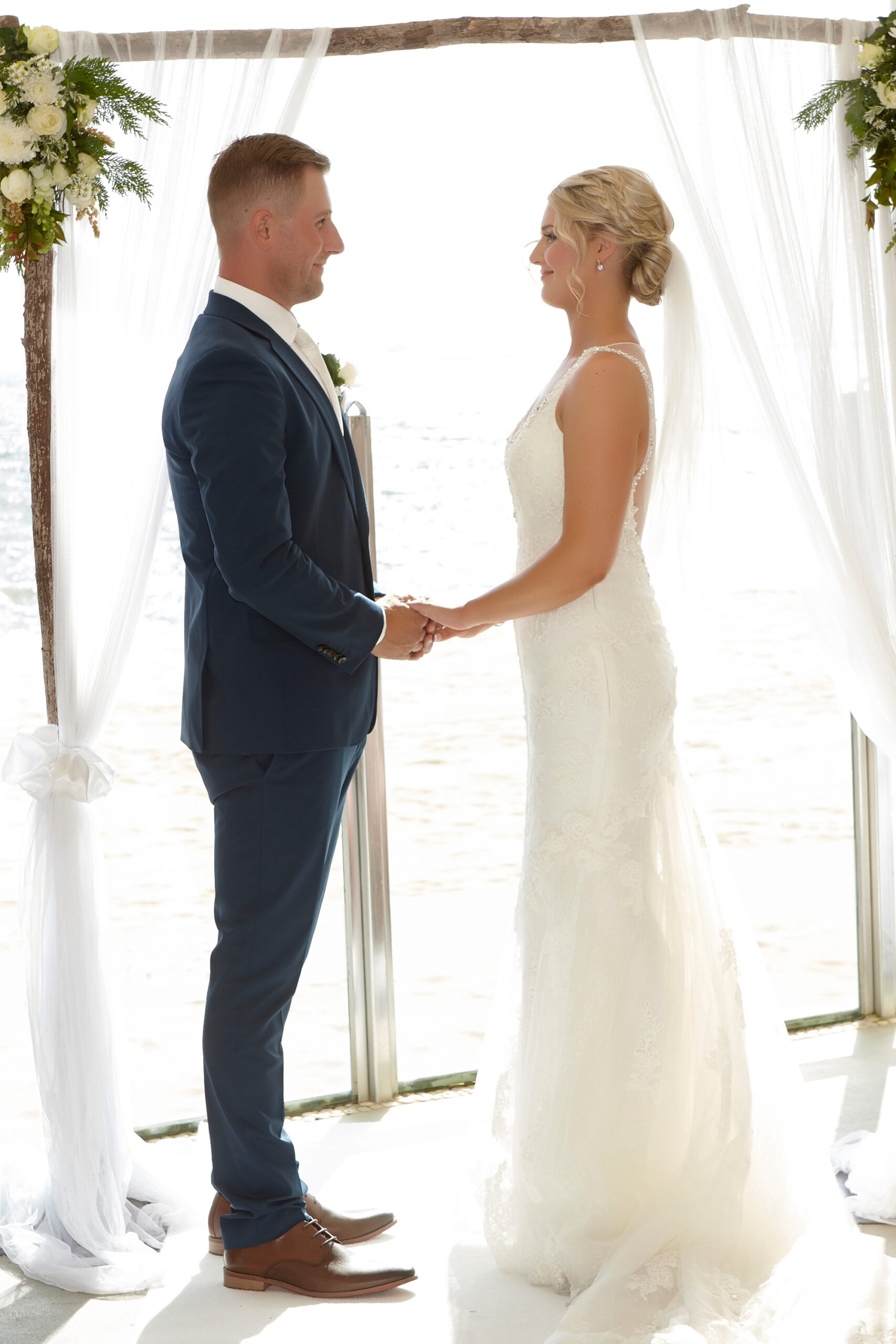 Amy_Sammy_Beach-Wedding_SBS_010