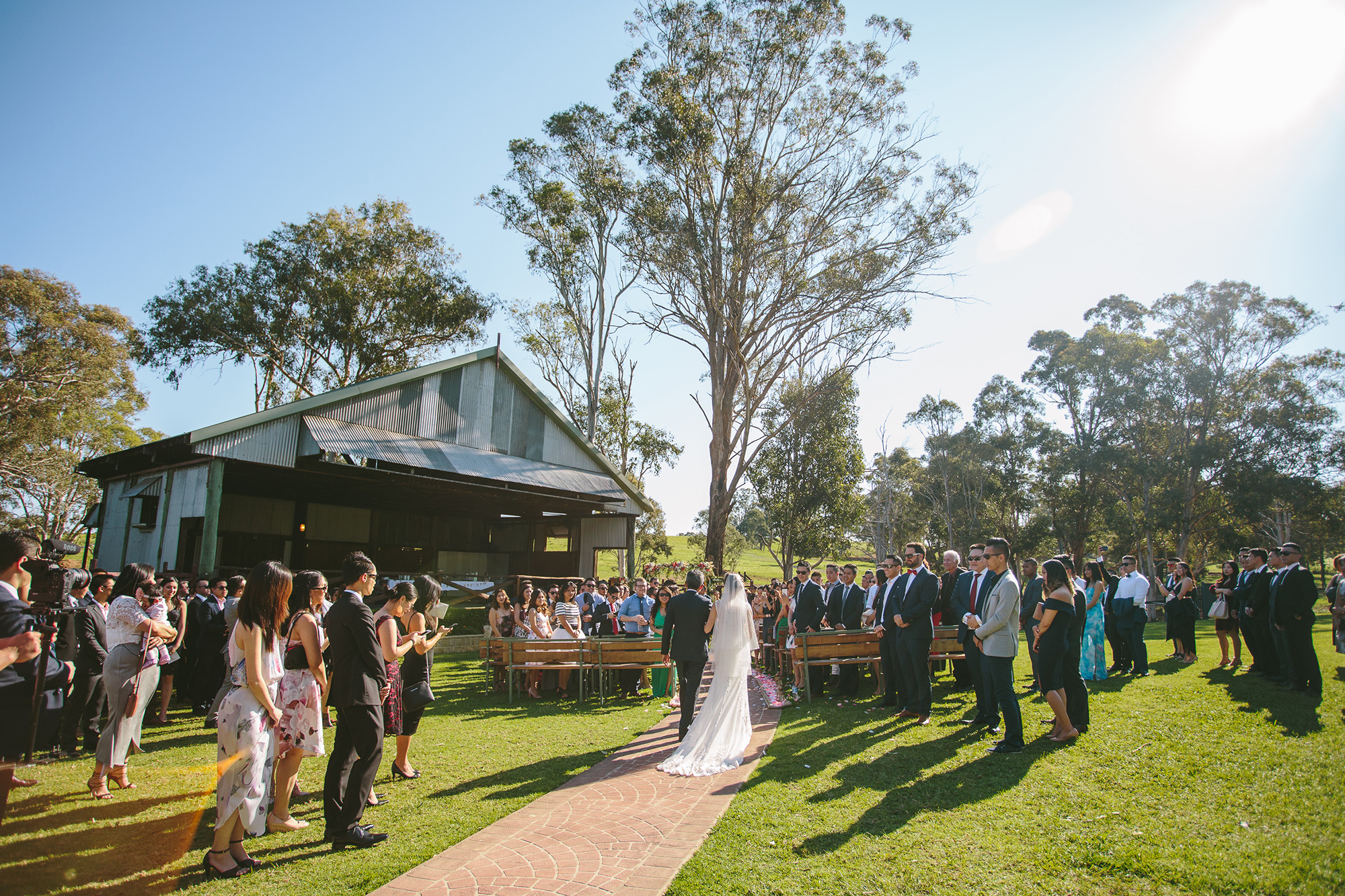 Ann_Andrew_Rustic-Garden-Wedding_031